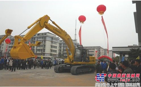 力士德订货会盛况空前