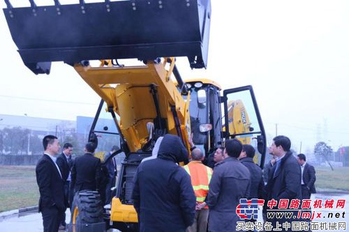 JCB中国2014年第1期新品培训圆满完成