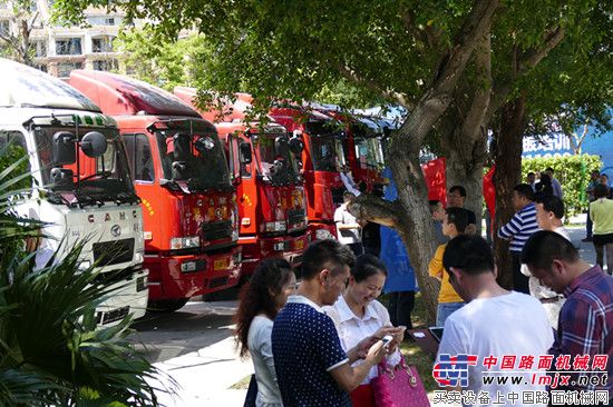 适应市场需求 华菱之星撬动深圳港口市场