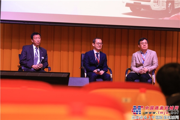 东风商用车举办智能网联技术论坛  L4智能卡车首次公开亮相